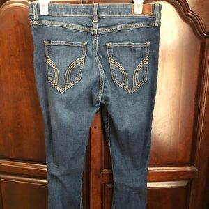 High Rise Hollister Skinny Jeans w/ Holes